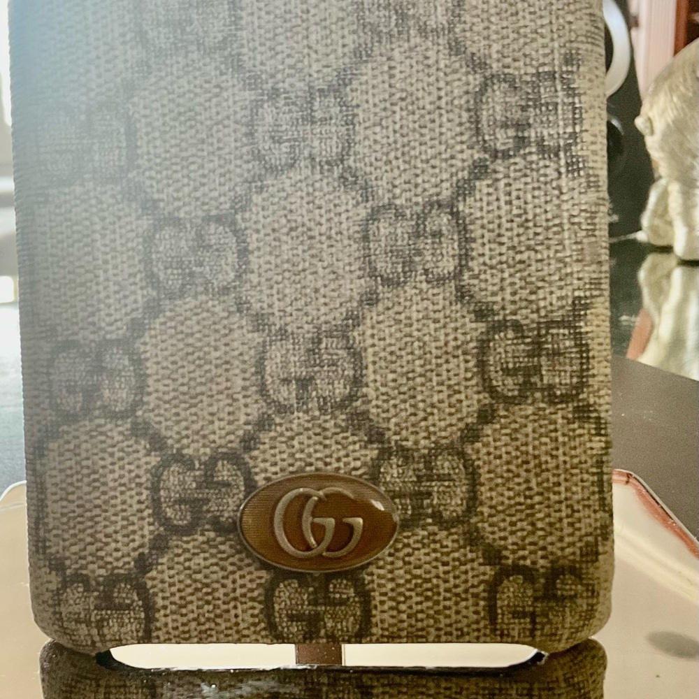 GUCCI SUPREME OPHIDIA GG 8+ iPhone CASE - PRE-OWNED